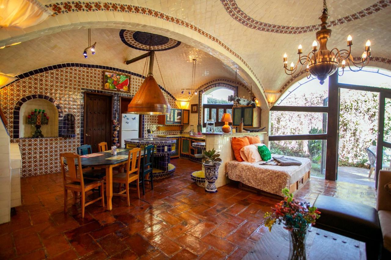 Majikal B&B - Santa Clara โชลูลา ภายนอก รูปภาพ
